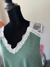 Load image into Gallery viewer, Green &amp; Lace Top

