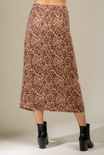 Load image into Gallery viewer, Leopard Midi Skirt
