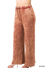 Load image into Gallery viewer, Curvy Acid Wash Pants
